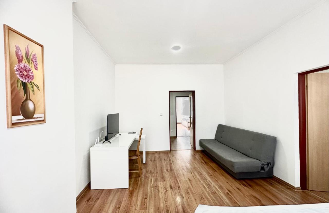 Apartment Erika Karlovy Vary Kültér fotó
